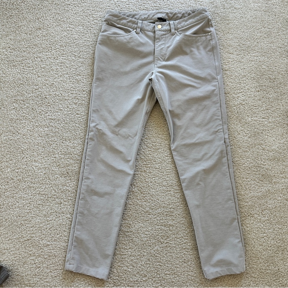 lululemon Men’s  Light Gray pants size 31 waist